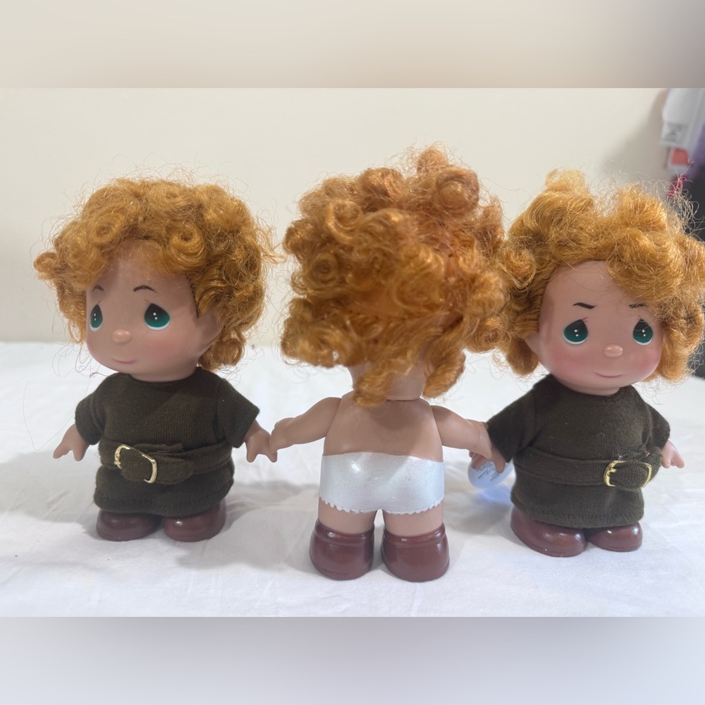 Precious Moments Dolls with Curly Orange Hair and Brown Outfits - Picture 10 of 13